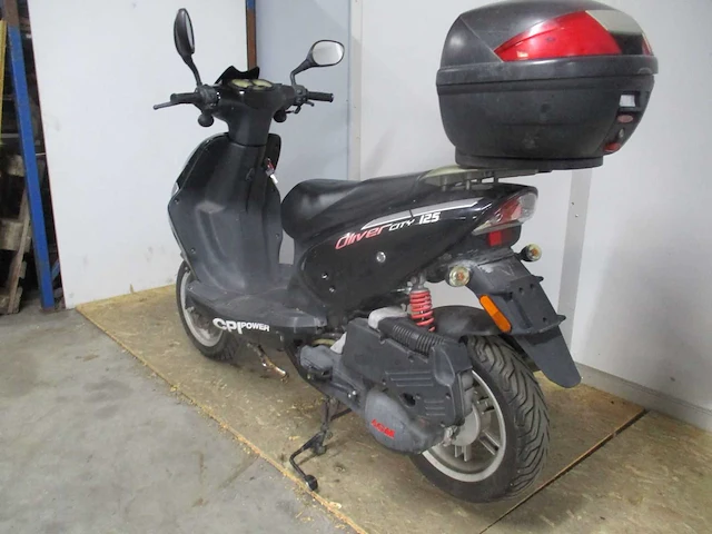Cpi - motorscooter - oliver city 125 - motorcycle - afbeelding 2 van  11