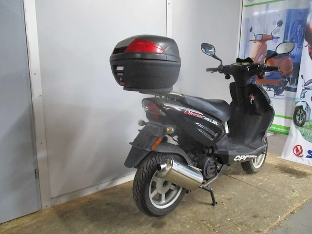 Cpi - motorscooter - oliver city 125 - motorcycle - afbeelding 9 van  11
