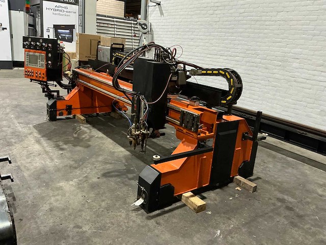 Cr-electronic - 2000 - oxy-4000x2000 - plasmasnijmachine - afbeelding 17 van  20