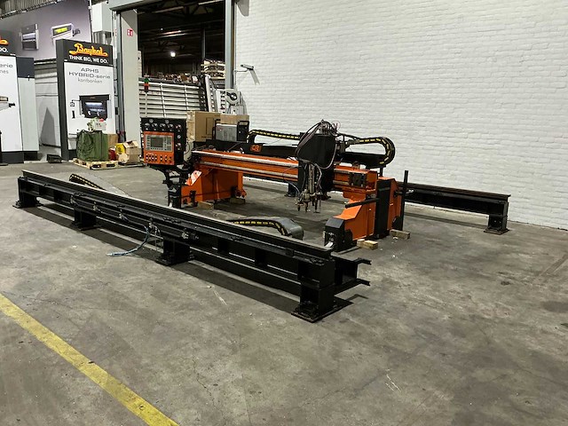 Cr-electronic - 2000 - oxy-4000x2000 - plasmasnijmachine - afbeelding 7 van  7