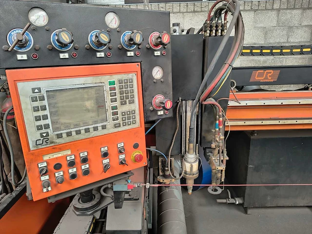 Cr-electronic - 2000 - oxy-4000x2000 - plasmasnijmachine - afbeelding 4 van  21