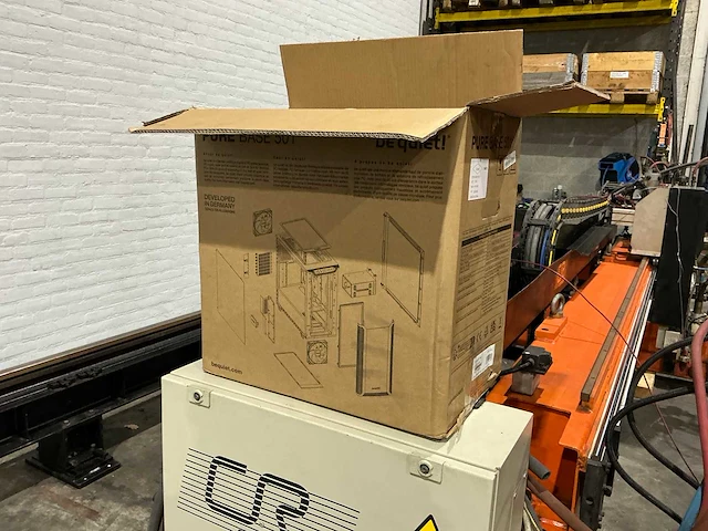 Cr-electronic - 2000 - oxy-4000x2000 - plasmasnijmachine - afbeelding 9 van  21