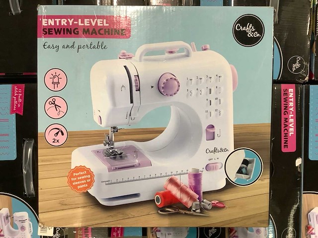 Crafts&co naaimachine (19x) - afbeelding 1 van  5