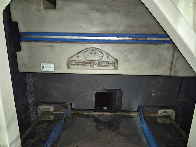 Cranchi corallo - 840 - speedboot met freewheel trailer en buitenboordmotor 2x 5.0 l v8 205 pk - afbeelding 3 van  21