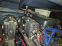 Cranchi corallo - 840 - speedboot met freewheel trailer en buitenboordmotor 2x 5.0 l v8 205 pk - afbeelding 7 van  21