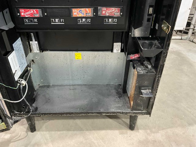 Crane - snoep en drankautomaat - afbeelding 4 van  16