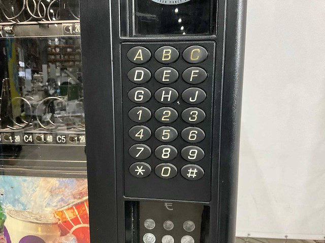 Crane snoep en drankautomaat - afbeelding 13 van  16