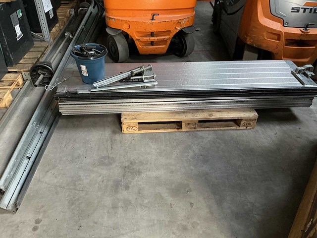 Crawford - 342 - garage deur - 2001 - afbeelding 2 van  3
