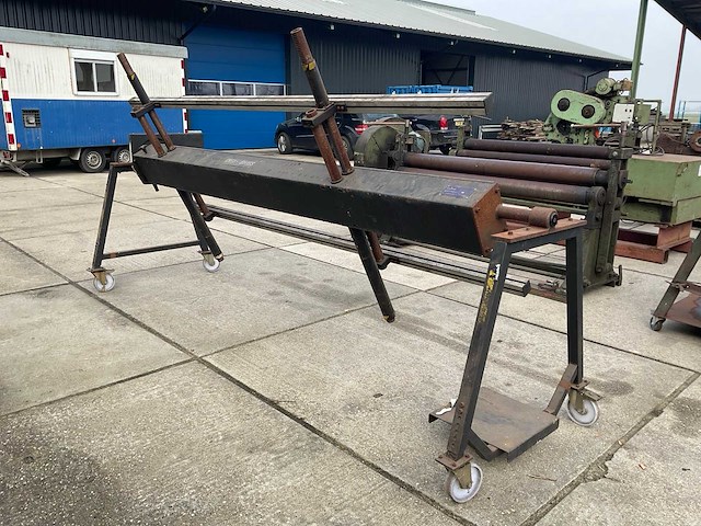 Creametal montagetafel, kantelbaar - afbeelding 3 van  5