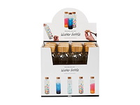 Creativ water bottle van glas in display