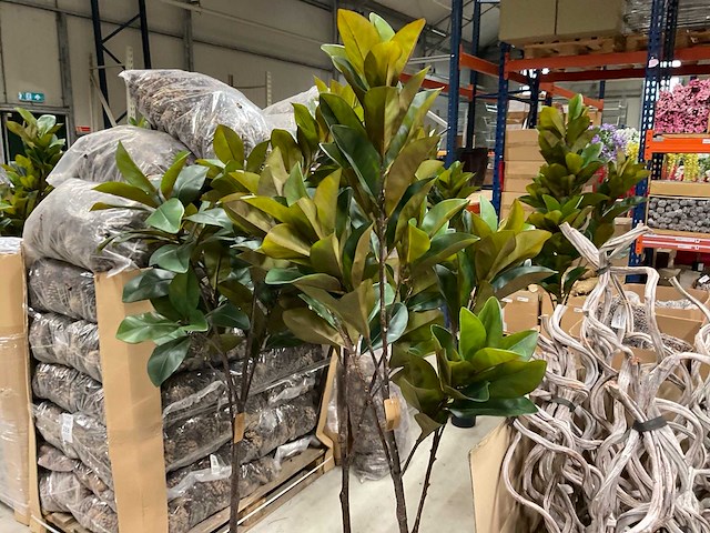Creativity magnolia kunstplant (3x) - afbeelding 1 van  3