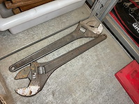 Crecent 18” verstelbare moersleutel (2x) - afbeelding 4 van  4