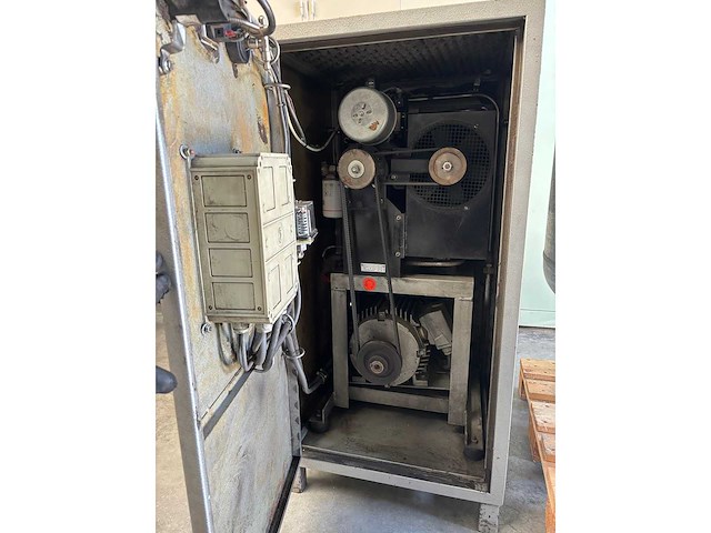 Creemers - 1990 - rcm 7,5 - schroefcompressor - afbeelding 4 van  10