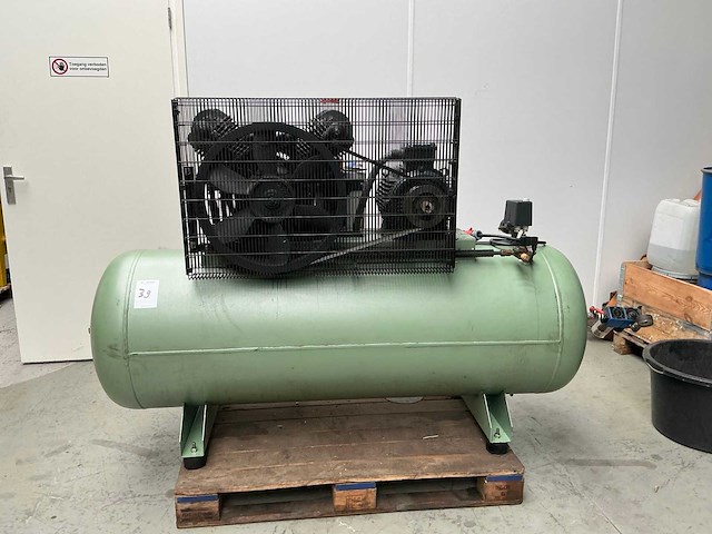 Creemers csg 1300/500 zuigercompressor - afbeelding 3 van  4