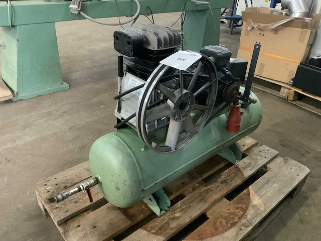 Creemers csg 310/60k luchtcompressor - afbeelding 5 van  6