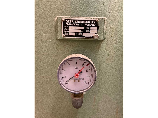 Creemers sgv 600 schroefcompressorinstallatie met tank en droger - afbeelding 5 van  11