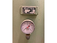 Creemers sgv 600 schroefcompressorinstallatie met tank en droger - afbeelding 5 van  11