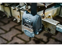 Crescent visboot met 25pk mercury efi buitenboordmotor en marlin boottrailer - afbeelding 3 van  8