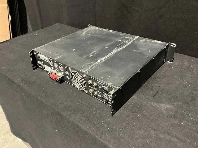 Crest cpx2600 versterker - afbeelding 3 van  8