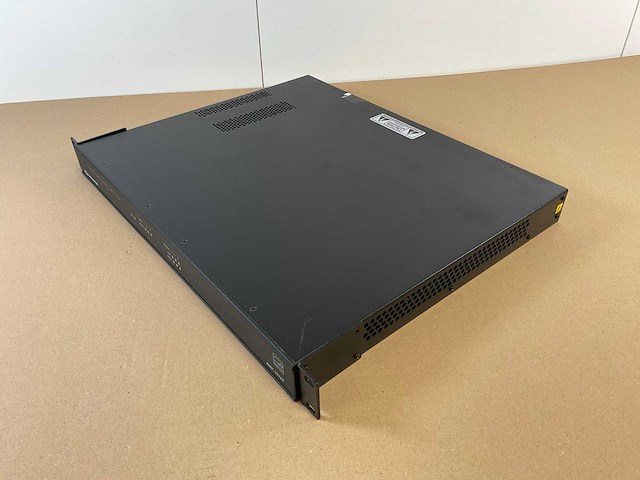 Crestron (amp-3210t) 3x210w noise-reducer commercial power amplifier - afbeelding 3 van  4