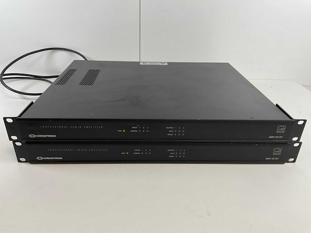 Crestron (amp-3210t) three-channel commercial power amplifiers (2x) - afbeelding 1 van  6