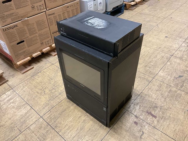 Crestron audio visuele apparatuur - afbeelding 2 van  8