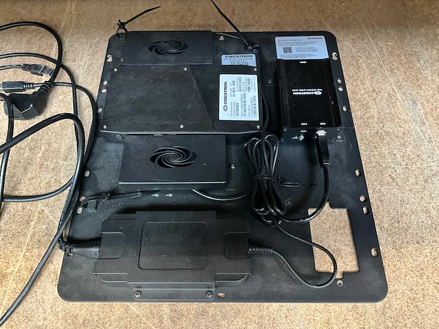 Crestron uc-brkt-100-z-assy beugel - afbeelding 1 van  8