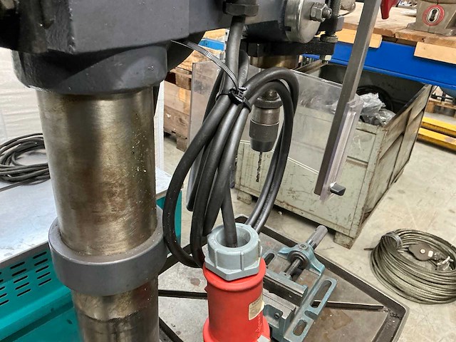 Creusen kb832 kolomboormachine - afbeelding 13 van  13