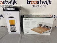 Cricut joy xtra startersbundel + princess 212091 blender rvs 1000 – 4 snelheidheden – krachtig 1000w - 1,5 l - glaskan - afbeelding 1 van  2