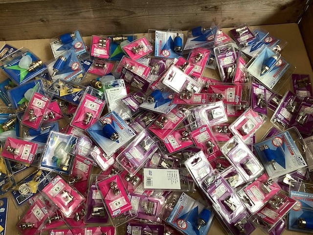 Criko mix kavel accessoires en koppelingen voor compressor (125x) - afbeelding 1 van  5