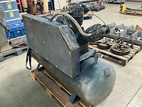 Crimex luchtcompressor - afbeelding 4 van  9