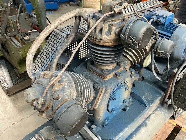 Crimex luchtcompressor - afbeelding 5 van  9