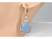 Crivelly - gouden oorhangers met grote natuurlijke edelstenen en diamanten - afbeelding 2 van  8