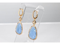 Crivelly - gouden oorhangers met grote natuurlijke edelstenen en diamanten - afbeelding 3 van  8