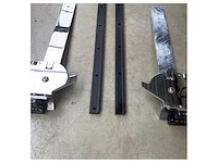 Crn custom line navetta 37 cockpit bench handling / sliding kit - afbeelding 2 van  3