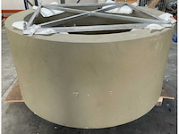 Crn round wheelhouse jacuzzi bathtub - c.138 - afbeelding 1 van  7