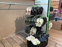 Crocs (42x)
