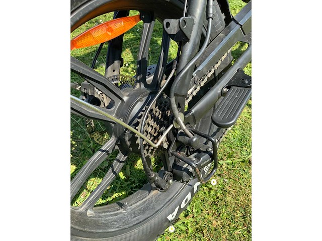 Cross boss v8 elektrische fiets - afbeelding 5 van  8
