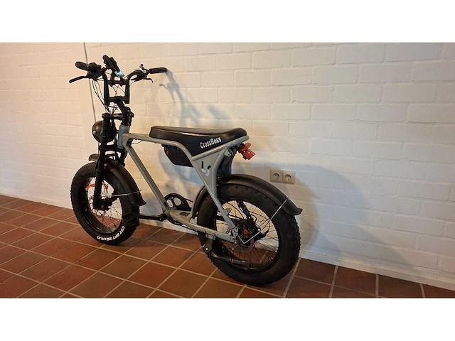 Crossboss fatbike elektrische fiets - afbeelding 3 van  7