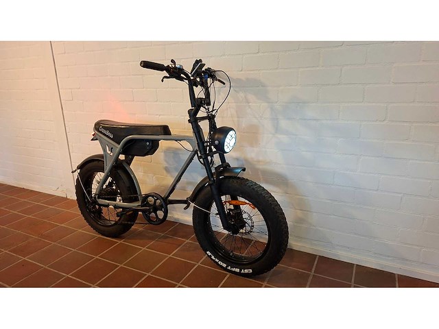 Crossboss fatbike elektrische fiets - afbeelding 5 van  7