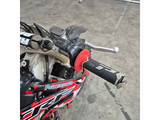 Crossmotor, honda, crf 250cc - afbeelding 16 van  25