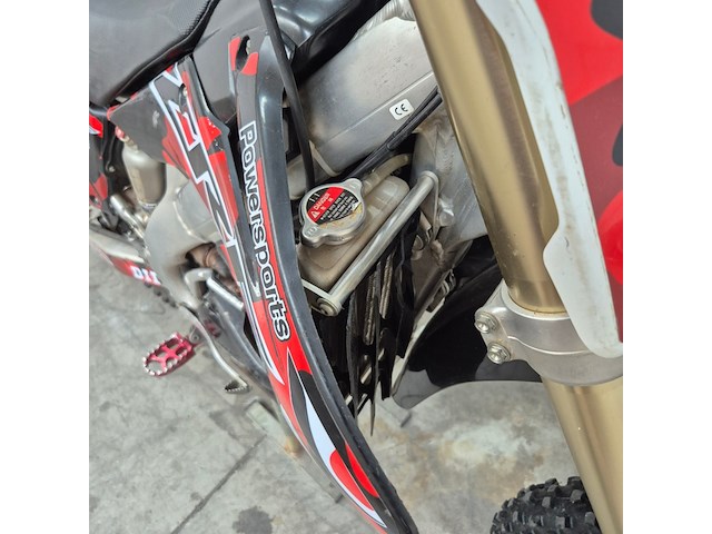 Crossmotor, honda, crf 250cc - afbeelding 7 van  25
