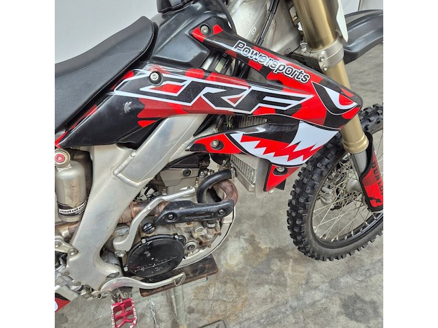 Crossmotor, honda, crf 250cc - afbeelding 8 van  25