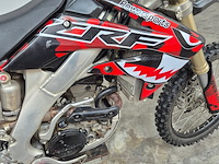 Crossmotor, honda, crf 250cc - afbeelding 8 van  25
