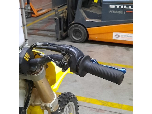 Crossmotor, suzuki, rm-z - afbeelding 8 van  26