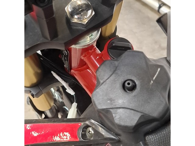 Crossmotor, ultra, db003 , 2024 - afbeelding 63 van  66