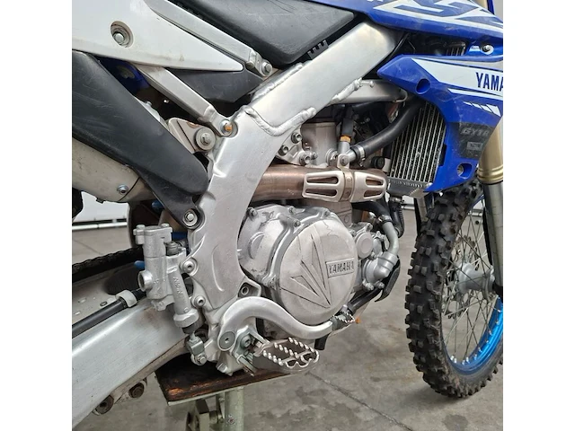Crossmotor, yamaha, yz 450 f - afbeelding 2 van  24