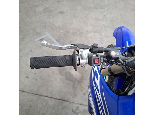 Crossmotor, yamaha, yz 450 f - afbeelding 15 van  24