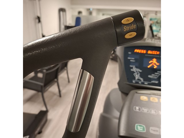 Crosstrainer octane fitness, pro4700 - afbeelding 2 van  15