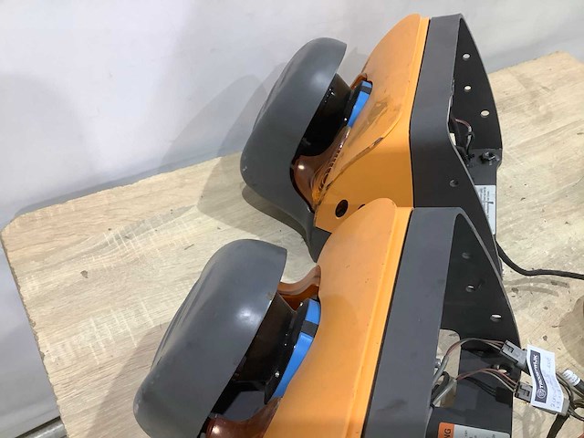 Crown - hetruck onderdelen - afbeelding 1 van  4